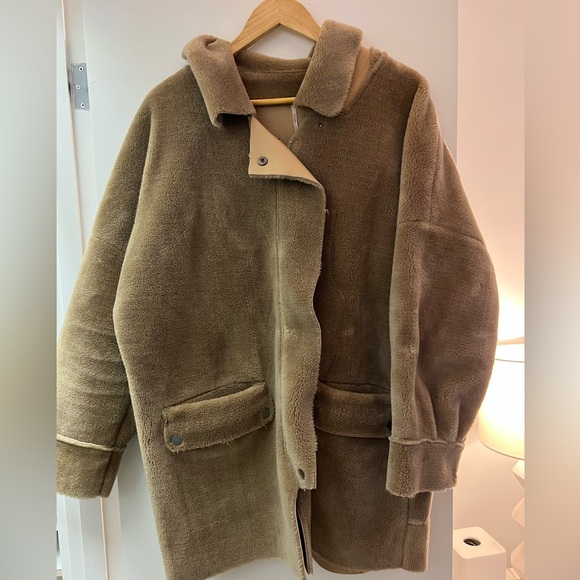 Free People Reversible Teddy Jacket - Picture 4 of 5